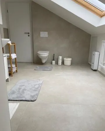 Luftige Dachwohnung Mit Besonderem Charme Apartamento Ransbach-Baumbach