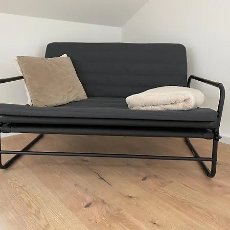 Luftige Dachwohnung Mit Besonderem Charme * Ransbach-Baumbach